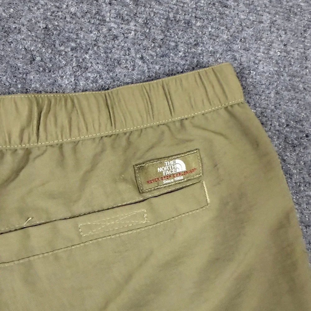 The North Face Shorts Womens Large Green Zipper Gorpcore Hiking Outdoors Logo